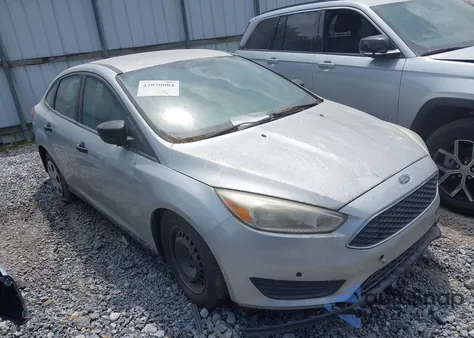 2016 Ford Focus S from USA, damaged, VIN 1FADP3E25GL322317
